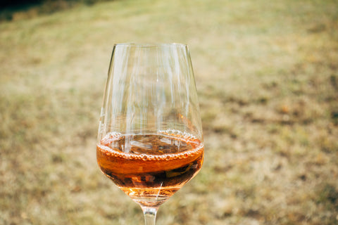 Et glas rosé champagne
